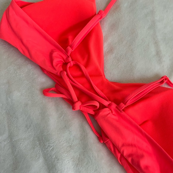 Roxy bikini top ❤️ - Picture 4 of 6